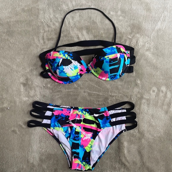 Forever 21 Other - Vibrant multi color bandeau two piece swimsuit